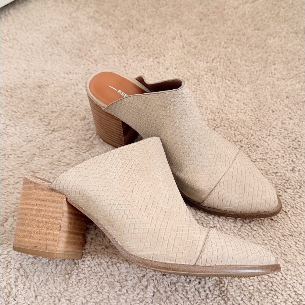 Report Cream Textured Mules